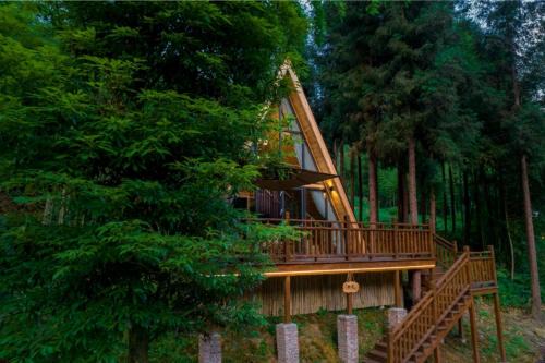 Yingjing County Cabin | Loft三角木屋露台温泉独立私汤套房