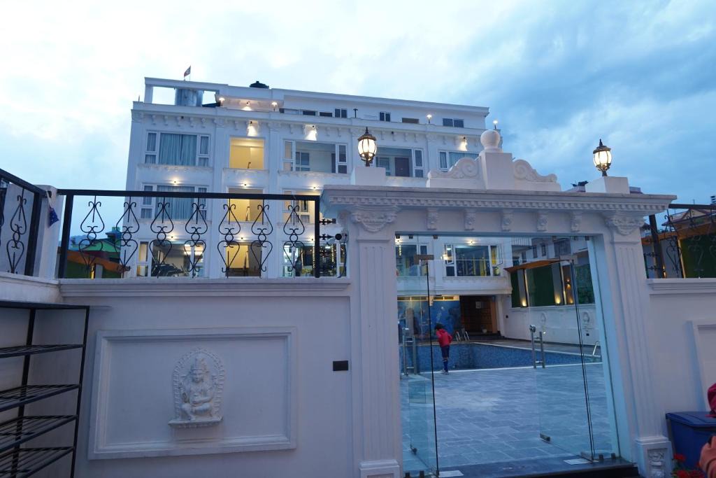 Kathmandu Hotel | Lotus Shines & Amenities