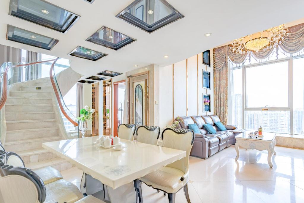 Beijing Road Apartment | Louidon Mega Duplex Apartment - Beijing Rd