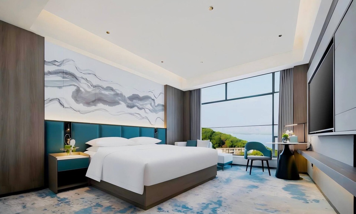 Dong Hu Lake House | luojiashanbingguan