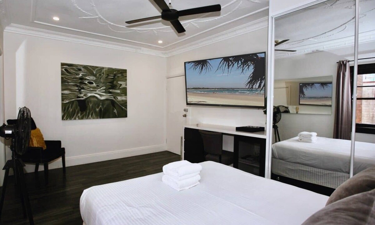 Potts Point Apartment | Lux & Quiet Apartment in Potts Point