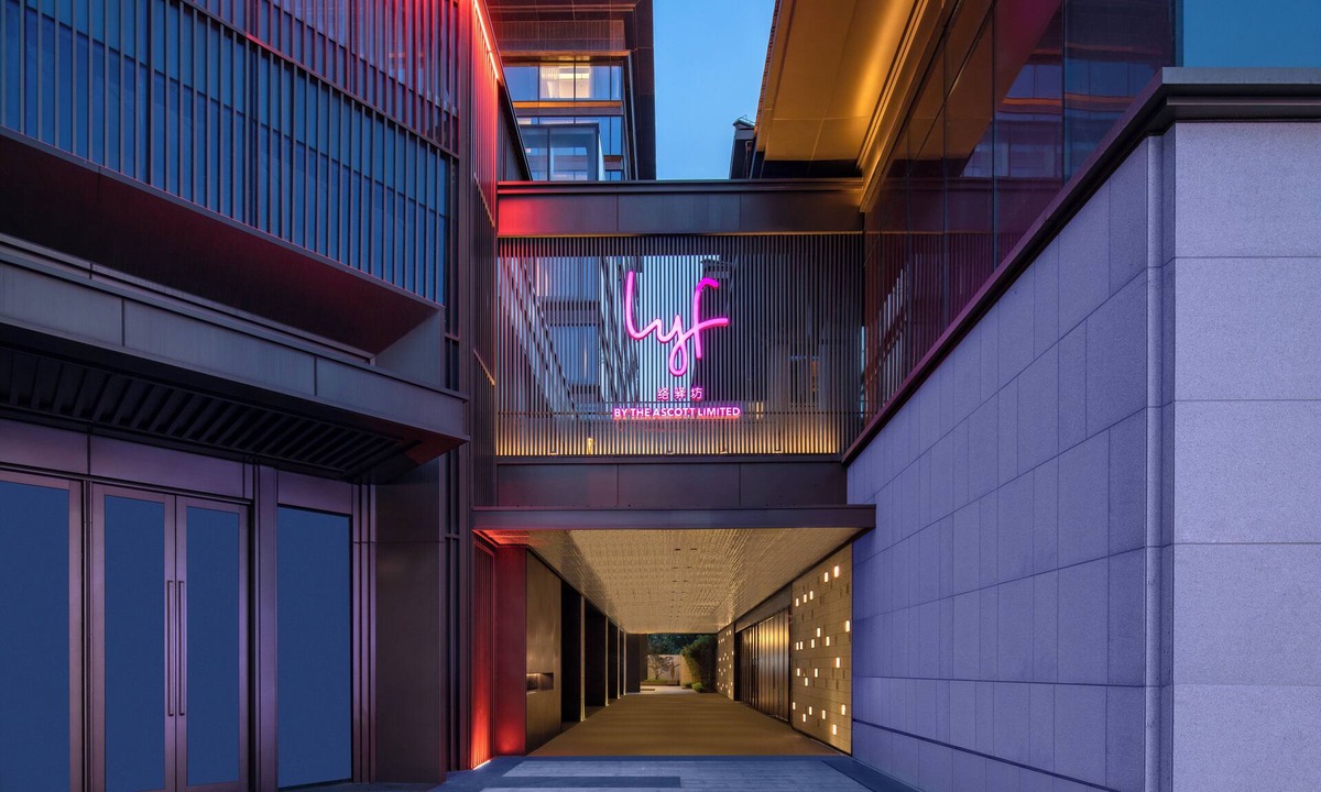 Qujiang New District Apartment | lyf Xian Dayanta by Ascott