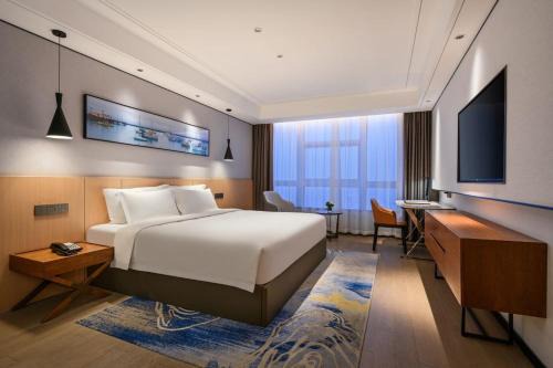 Shinan District Hotel | Madison Hotel Qingdao Central May Fourth Square