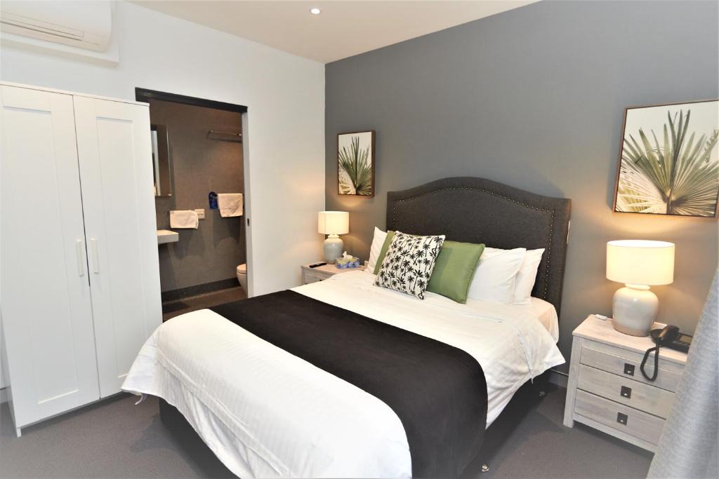 Woolloomooloo Hotel | Mariners Court Hotel Sydney