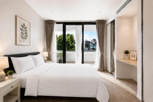 Alexandria Apartment | Mascot 3 Bedrooms Near Airport, Easy to Anywhere