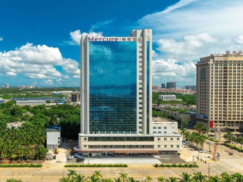 Danzhou Hotel | Mercure Danzhou Yangpu Seaview