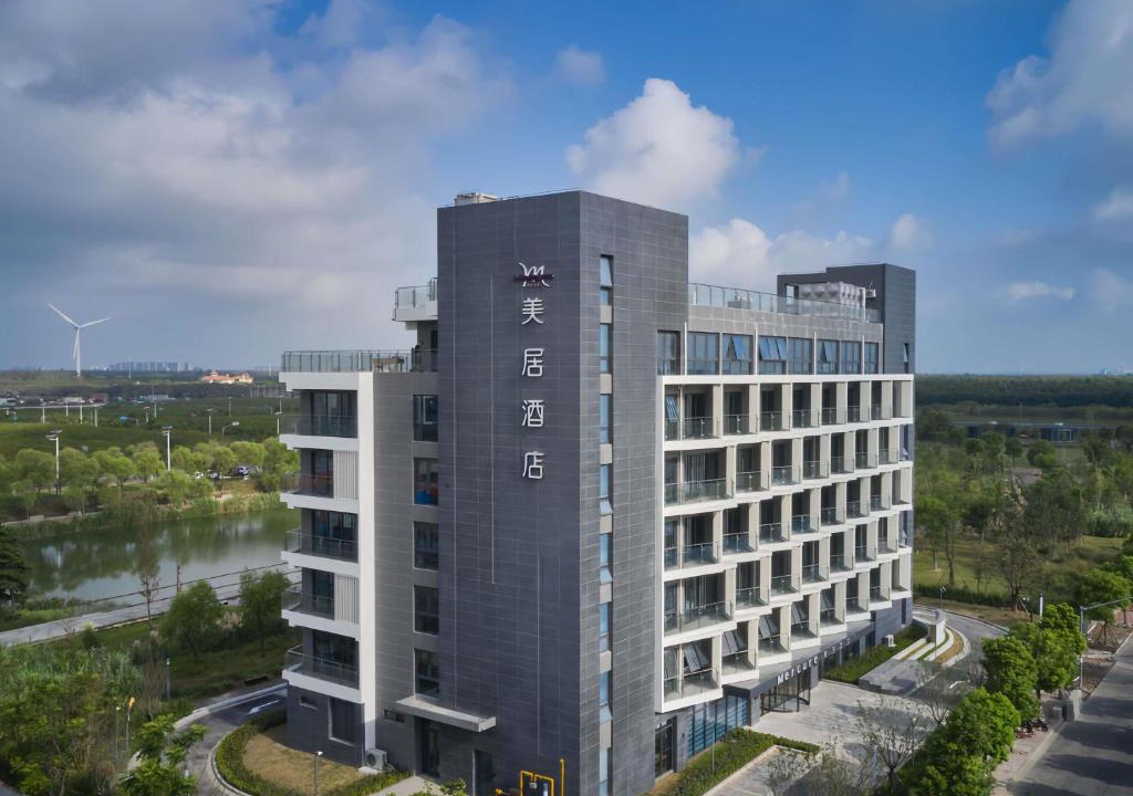 Pudong Hotel | Mercure Shanghai Lingang Oriental Pearl