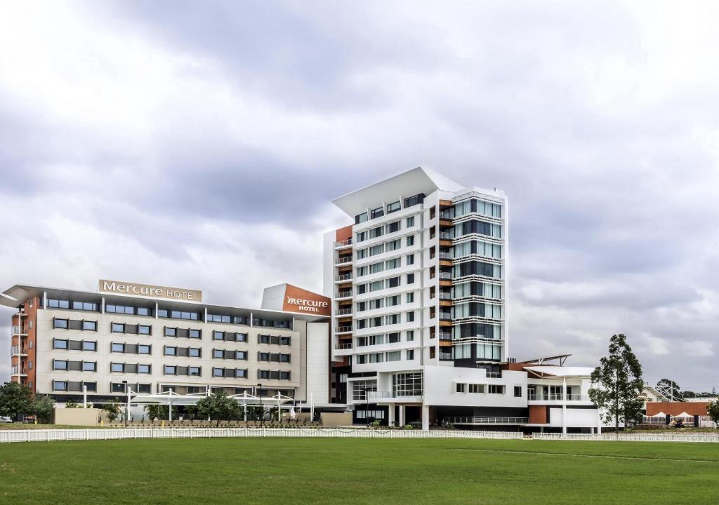 Prestons Hotel | Mercure Sydney Liverpool