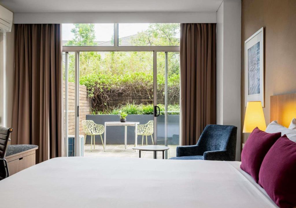 Greenwich Hotel | Mercure Sydney St Leonards