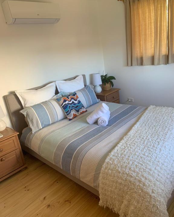 Moana House | Moana Beach Sunset Holiday Accommodation A