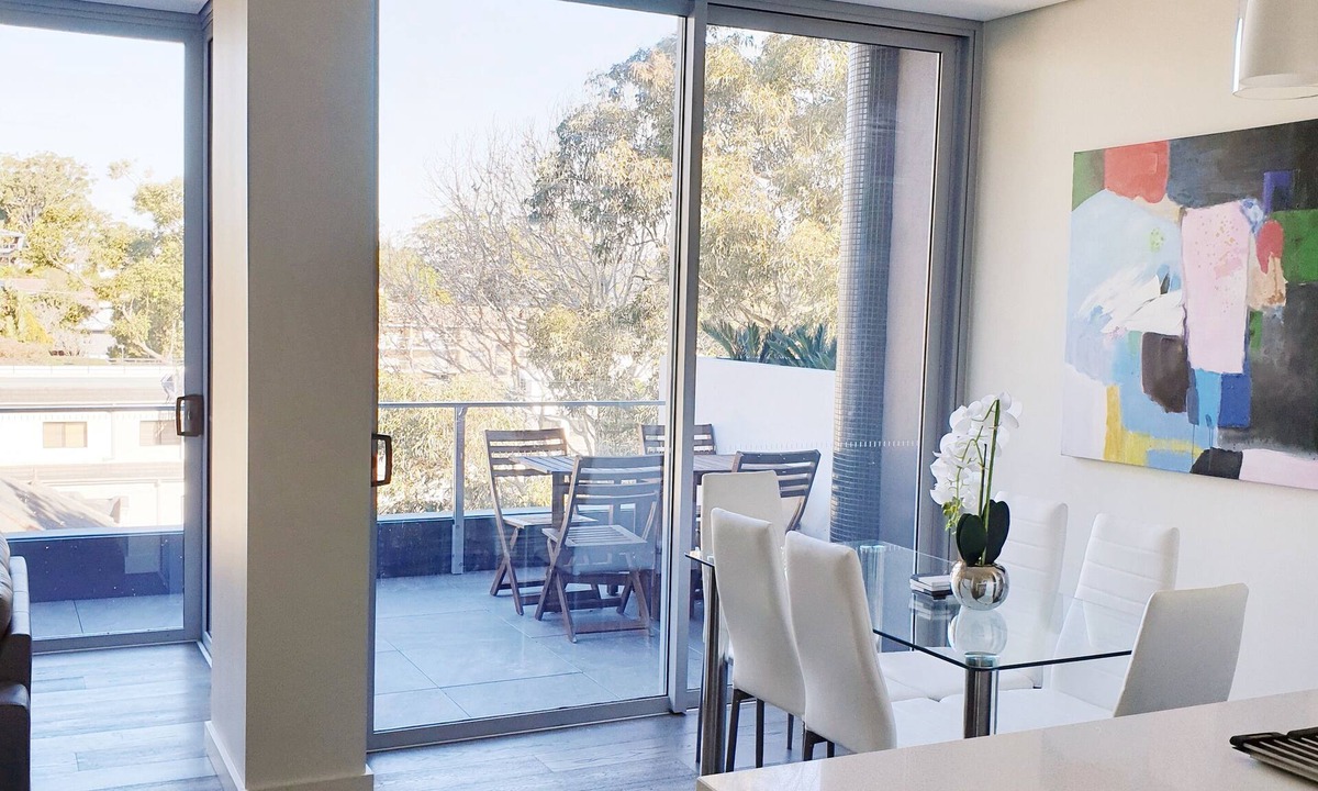 Point Frederick Apartment | Modern 2b2b apartmemt. close to water front