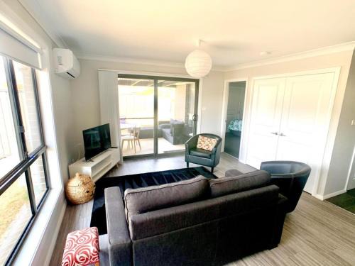 Bletchington House | Modern Majestic - Everything you need Neat & Tidy