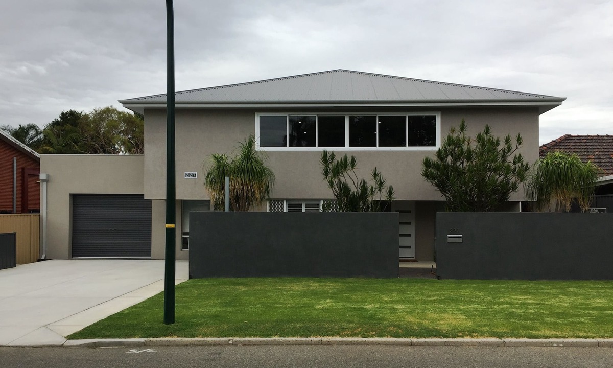 Wembley House | Modern spacious 2 story home