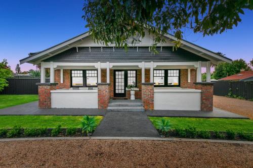 Tanunda House | Modern Tranquility in the heart of Tanunda