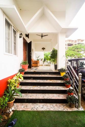 Sualkuchi House | Mong Mao Manor