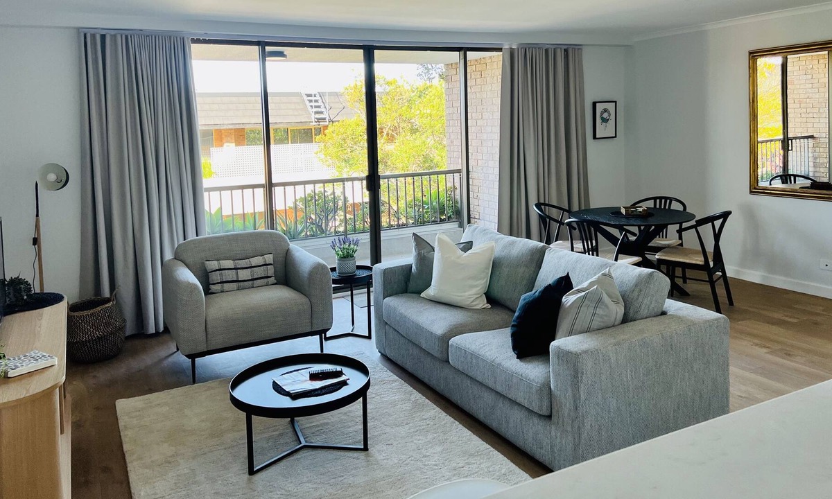 Mosman Apartment | Mosman Central - 1 Bedroom in mosman village sleeps 4