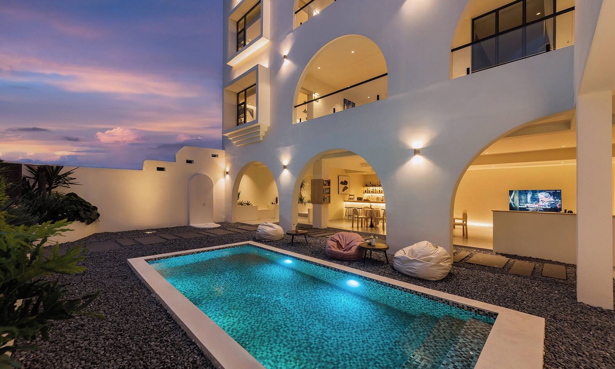 Dali Town Hotel | Mountain Resort Hotel