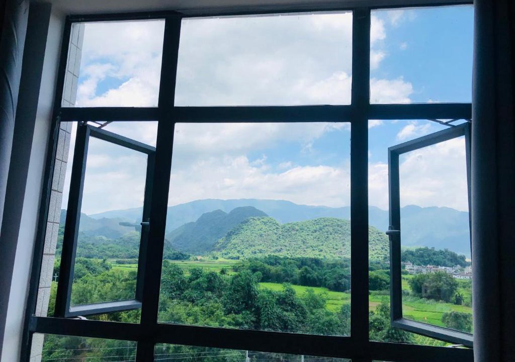 Qingyuan Apartment | Mountain Spring Villa