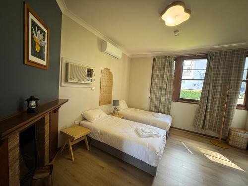 Mowbray Park Other | Mowbray Park Holidays