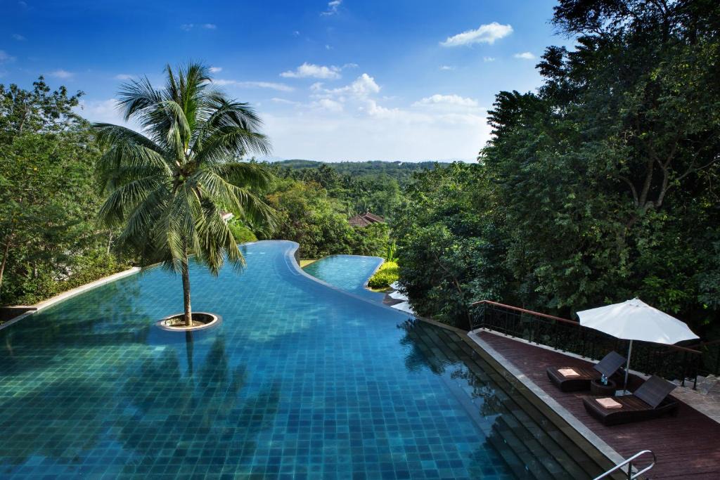 Baoting Li and Miao Autonomous County Resort | Narada Resort & Spa Qixian Mount