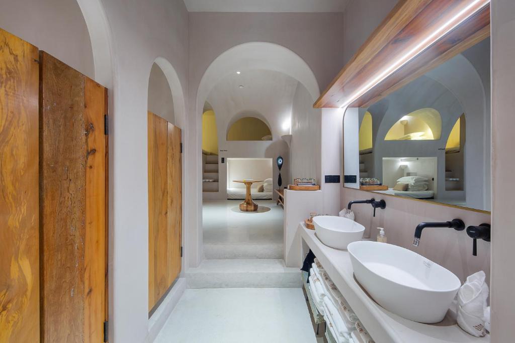 Qianjiang New Town Hotel | Nayun Xingkongsu Hotel