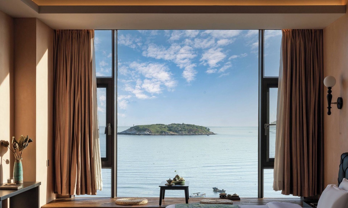 Shantou Hotel | Nemo's Home seaside INN