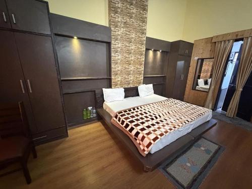 Shyamkhet Bed & Breakfast | new nainital homes
