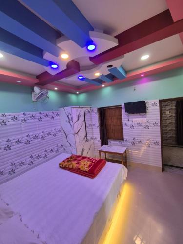 Mayapur Hotel | New suvam lodge & hotel