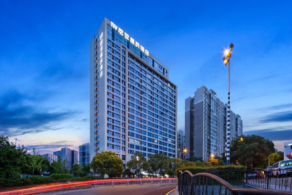 Tian Xin Hotel | Neyar星辰隐奢露台花园酒店-德思勤广场店