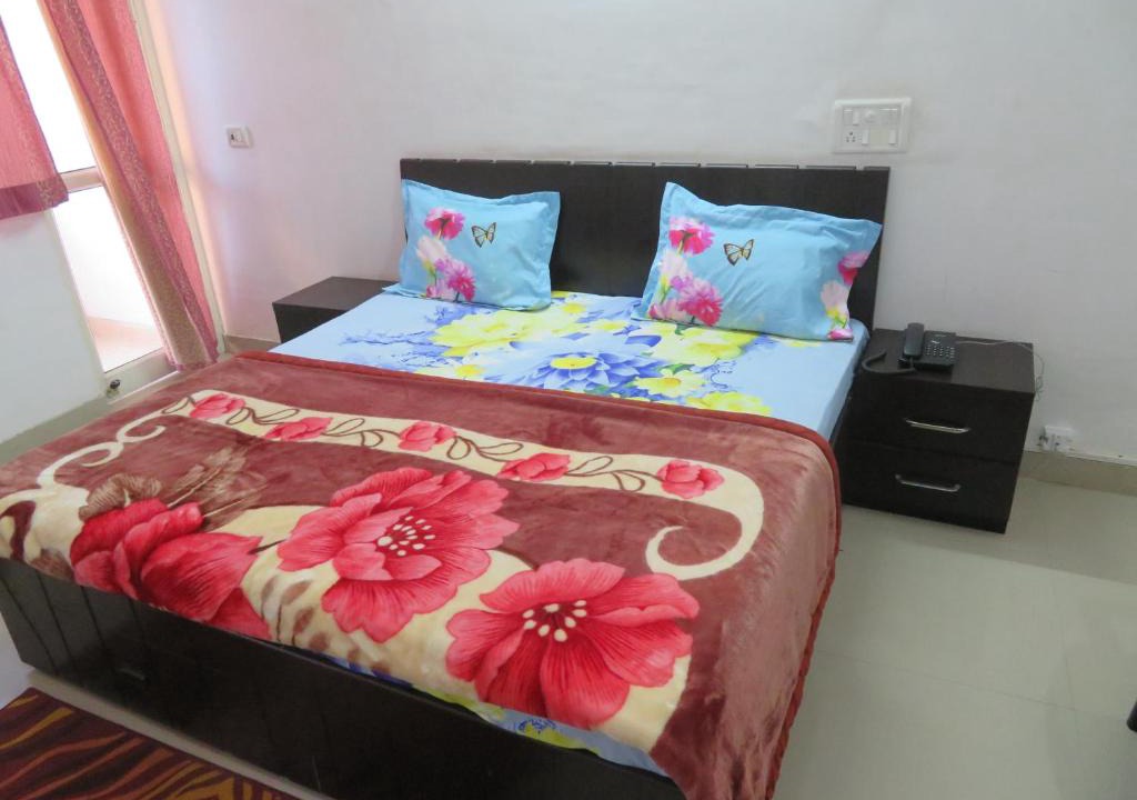 Vrindavan House | Nikunj Palace