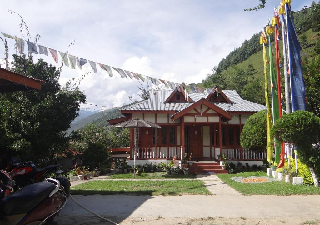 Bomdila House | Norbu homestay