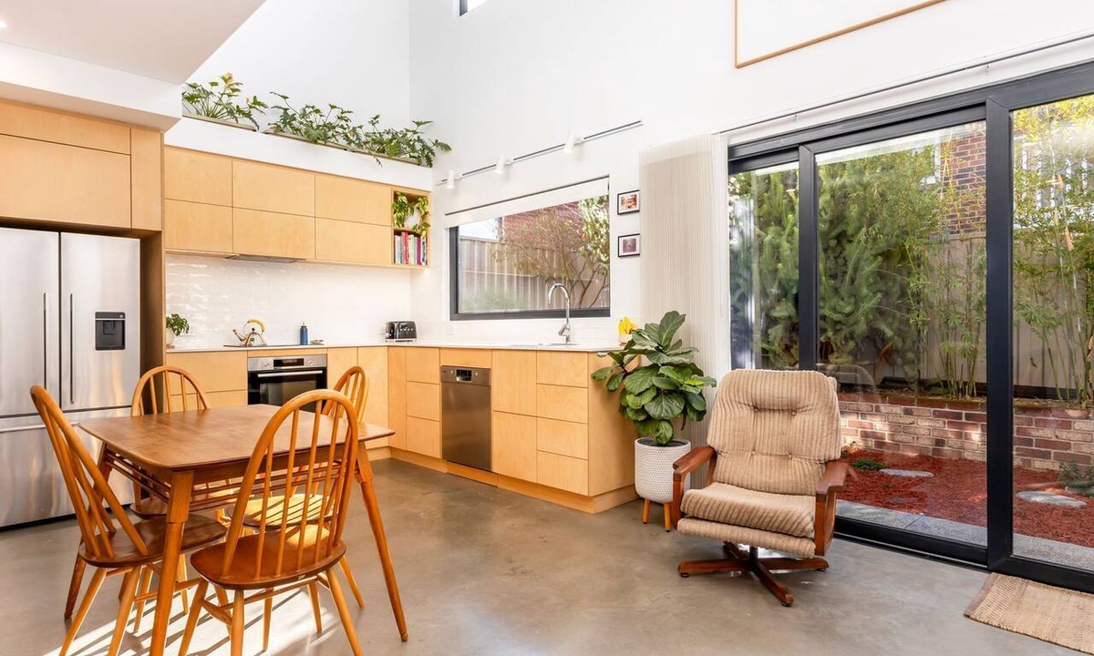North Perth Apartment | North Perth Lanehouse