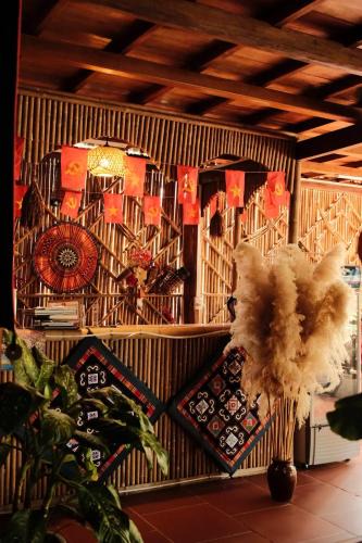 Lac Village Hotel | NorthWest Home