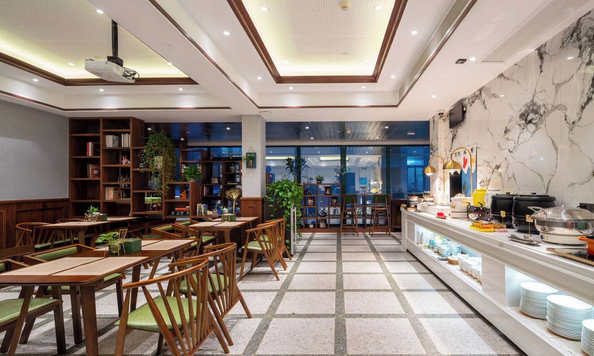 Yangpu Hotel | Nostalgia S Hotel (Shanghai Wujiaochang）