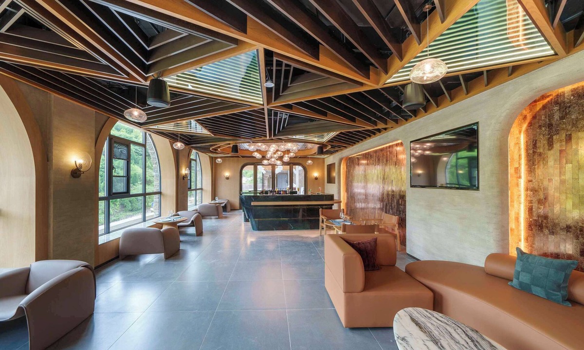Yaodu District Hotel | Novotel Linfen Mount Yun