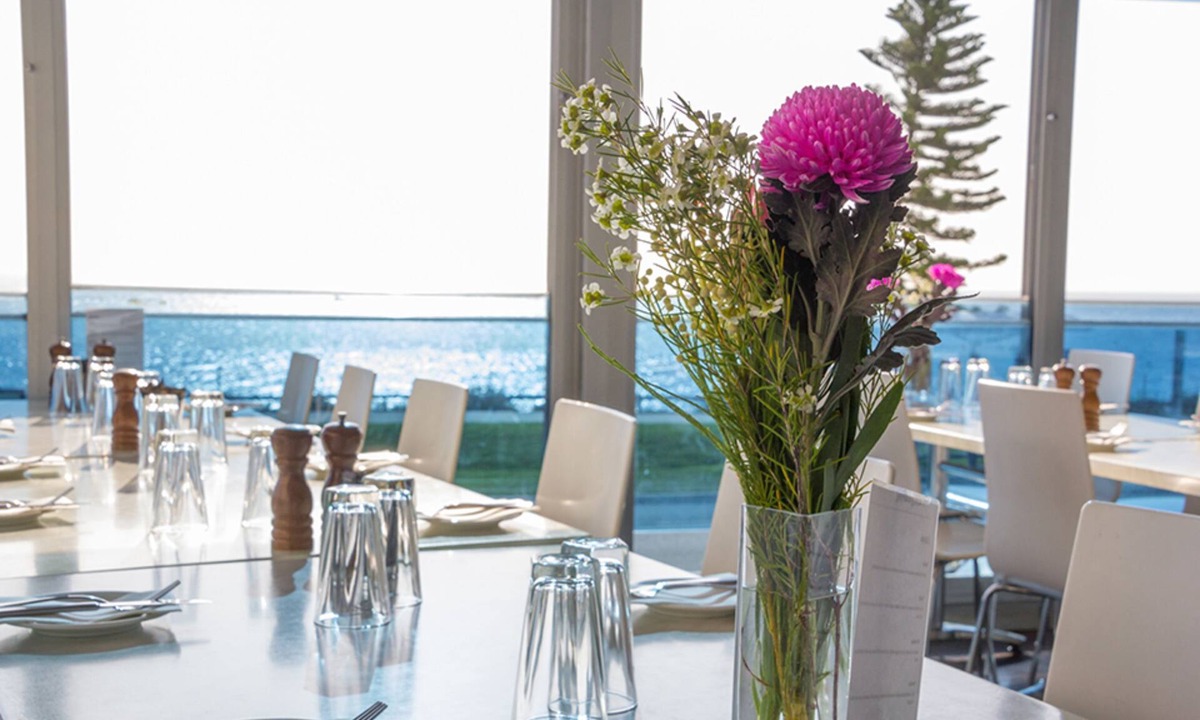 Cottesloe Hotel | Ocean Beach Hotel