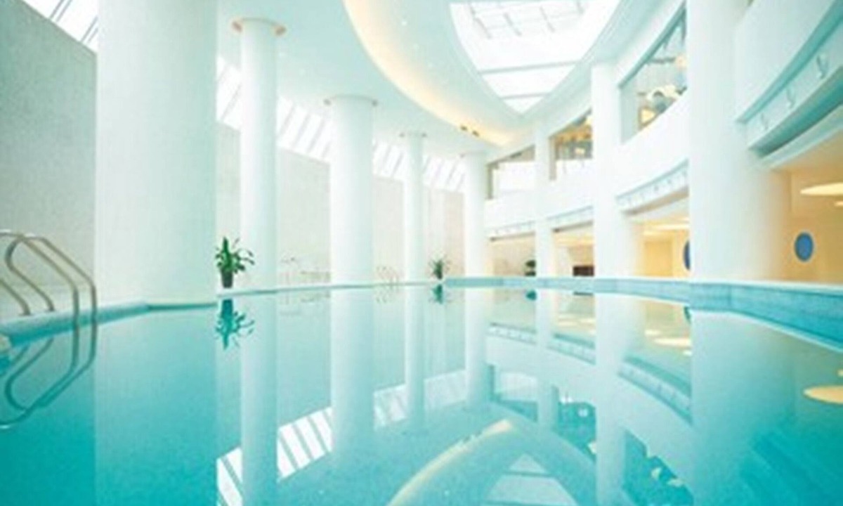 Hongshan Hotel | Optics Vally Kingdom Plaza