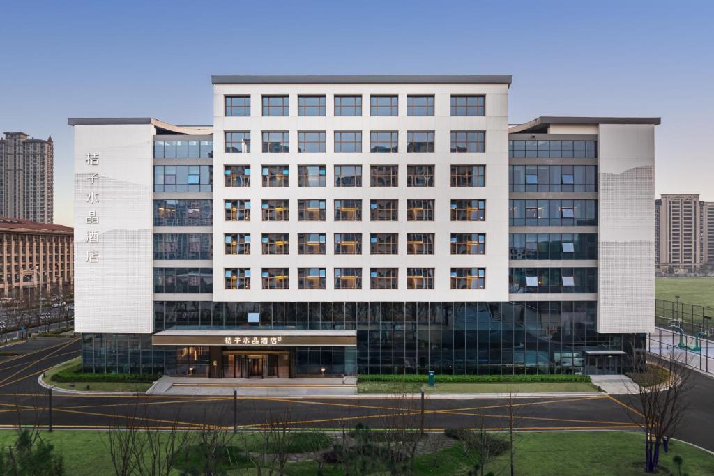 Changshu Hotel | Orange Crystal Hotel Changshu Yushan Wanda Plaza