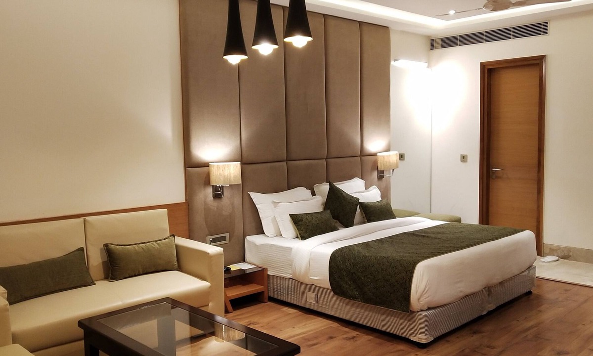 Aligarh Hotel | Orchid Blu