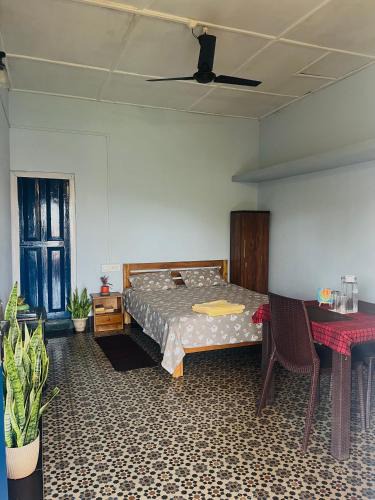 Sualkuchi House | Org Retreat & Farmstay