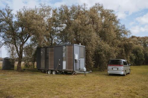 Mundoona House | Organic Farm Stay by Tiny Away