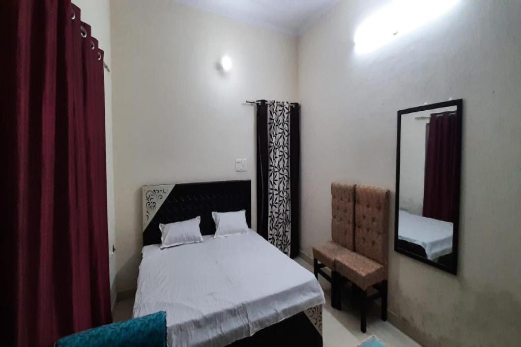 Bareilly Hotel | OYO 82700 Hotel Imperial Lawn And Banquet
