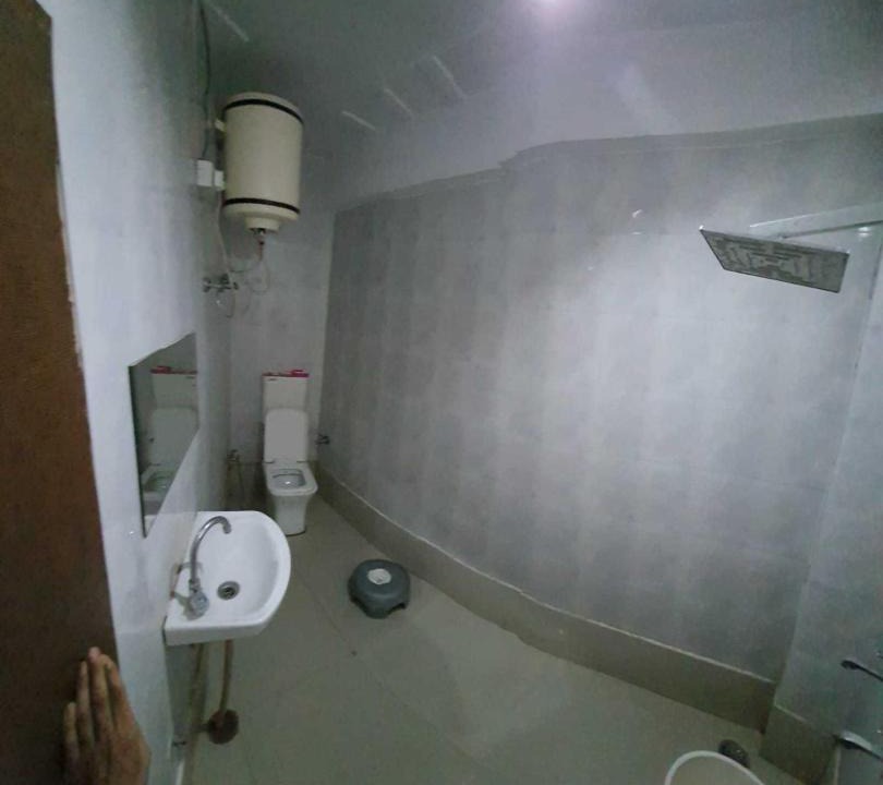 Modinagar Hotel | OYO Ramnagar Hotel