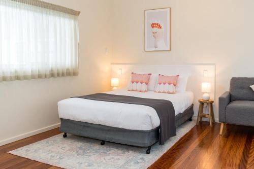 Forster Hotel | Pacific Motel 01