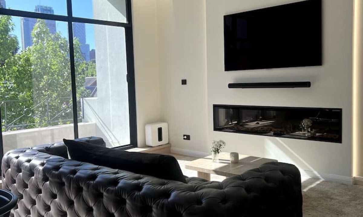 Woolloomooloo Apartment | Peaceful Modern Luxe City View Suite with Parking