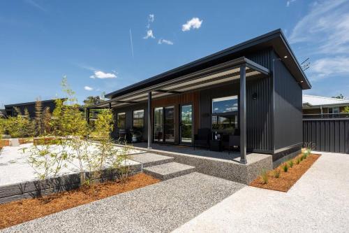 Central Mudgee Villa | Petit Verdot - A Central Luxe Wine Retreat