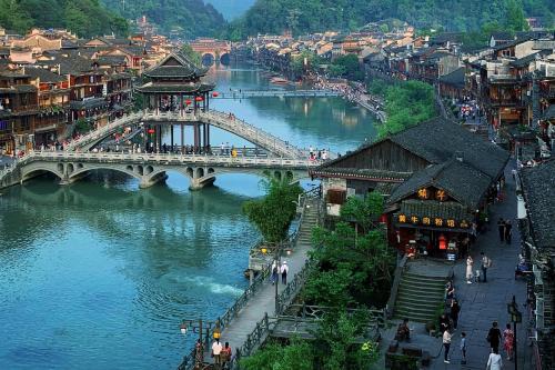 Fenghuang Bed & Breakfast | Phoenix Hall Historic Residence