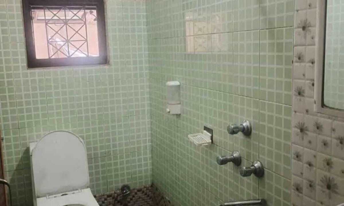 Sualkuchi Villa | Pink villa inn A Comfortable Home stay, Guwahati Assam,Ac & non ac room' availa