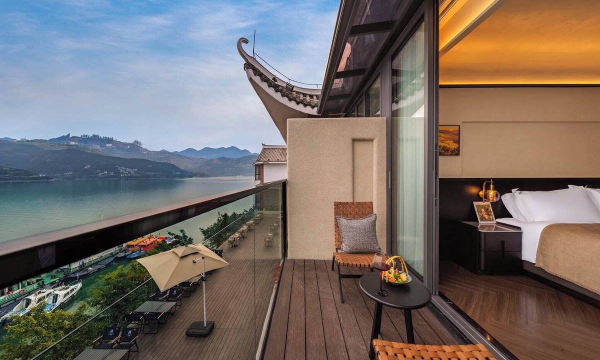Fengjie County Hotel | PORTAL ART HOTEL