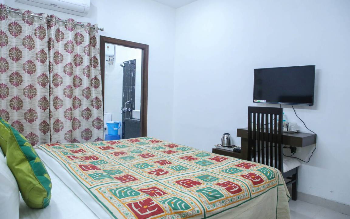 Taj Ganj Resort | Private room ∙ 2 guests
